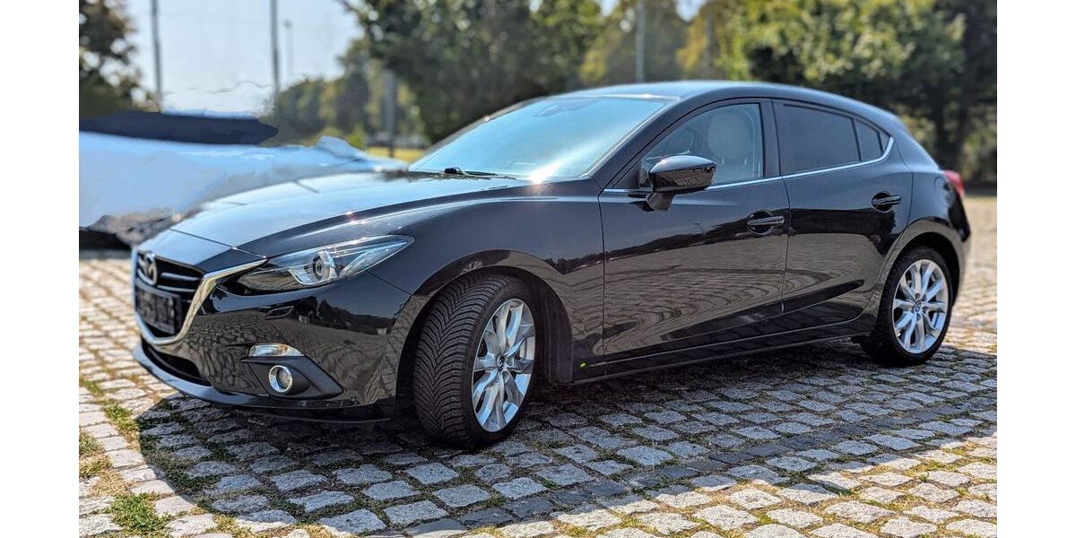 Mazda 3 129.000 km 10.600 &euro; Frankfurt 60431