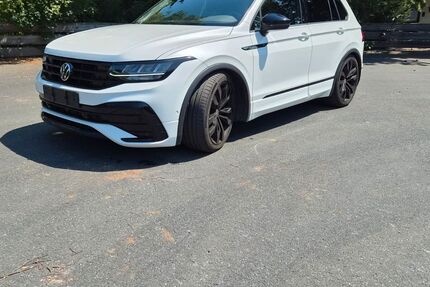 VW Tiguan 42.000 km 30.950 &euro; Rosbach vor der Höhe 61191