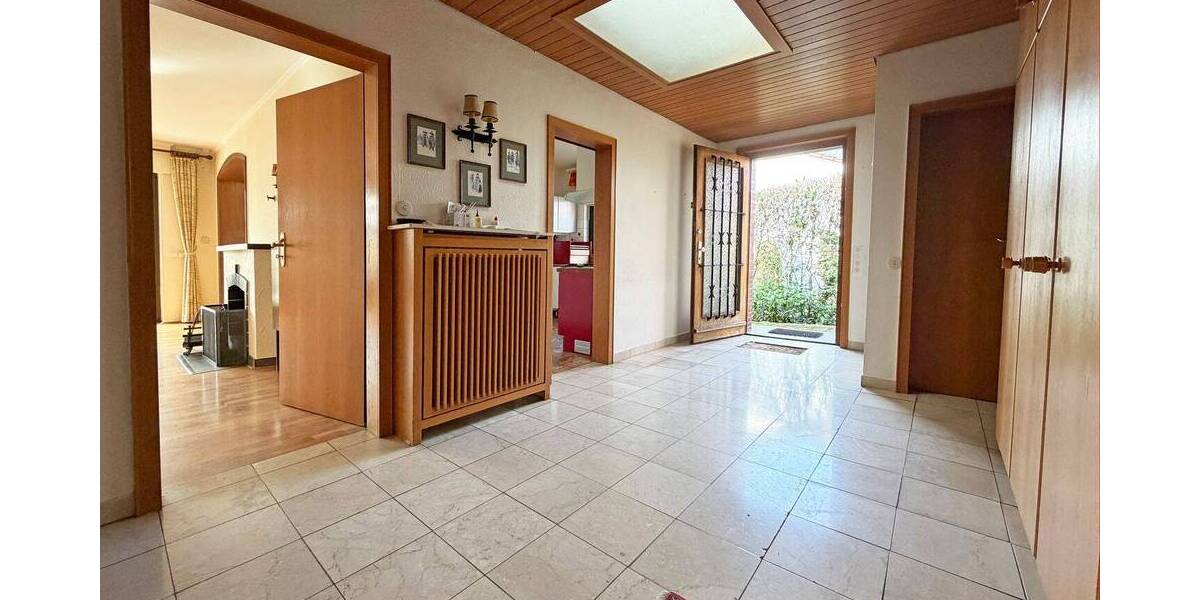 Einfamilienhaus Bad Vilbel - 6 Zimmer, 189 m&sup2;, 849.000&euro; | Angebot:26450554