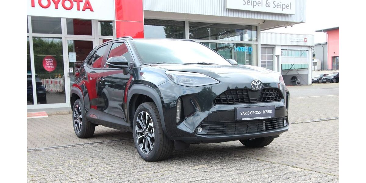 Toyota Yaris Cross 3.750 km 26.690 &euro; Nidderau 61130