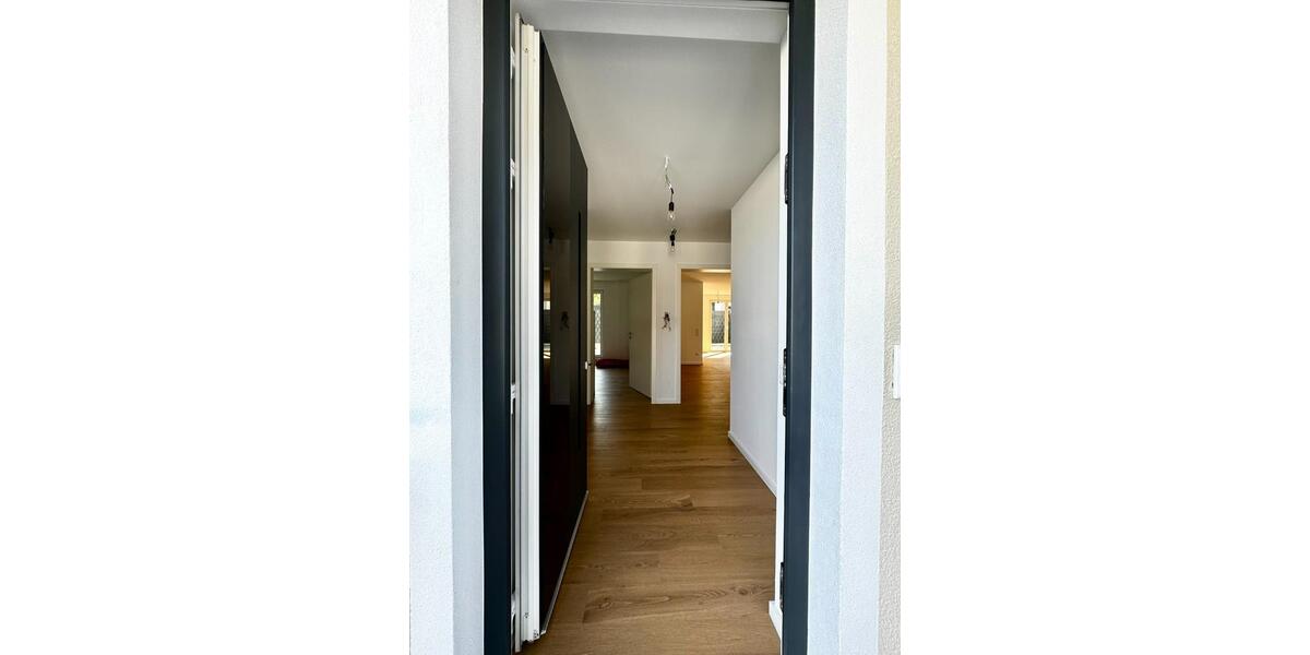 Terrassenwohnung Usingen - 4 Zimmer, 124 m&sup2;, 1.560&euro; | Angebot:25722456