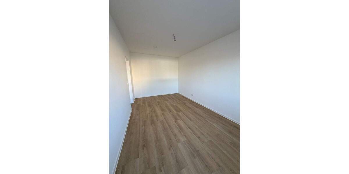 Etagenwohnung Rüsselsheim am Main Rüsselsheim - 2 Zimmer, 77 m&sup2;, 1.050&euro; | Angebot:25771461