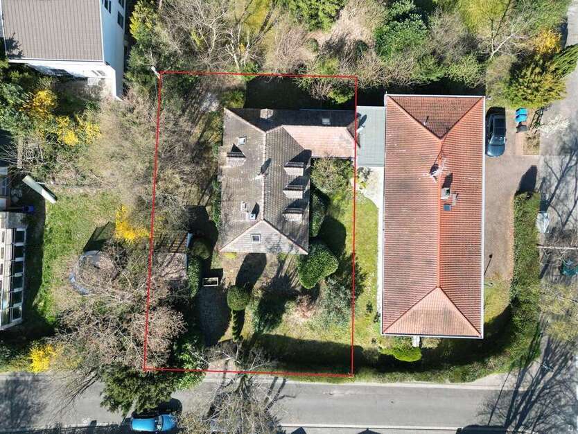 Grundstück zu verkaufen in Hofheim 650.000 € 564.6 m²