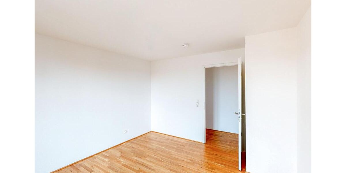 Etagenwohnung Frankfurt am Main Nord-Ost - 4 Zimmer, 105 m&sup2;, 1.905&euro; | Angebot:26587265