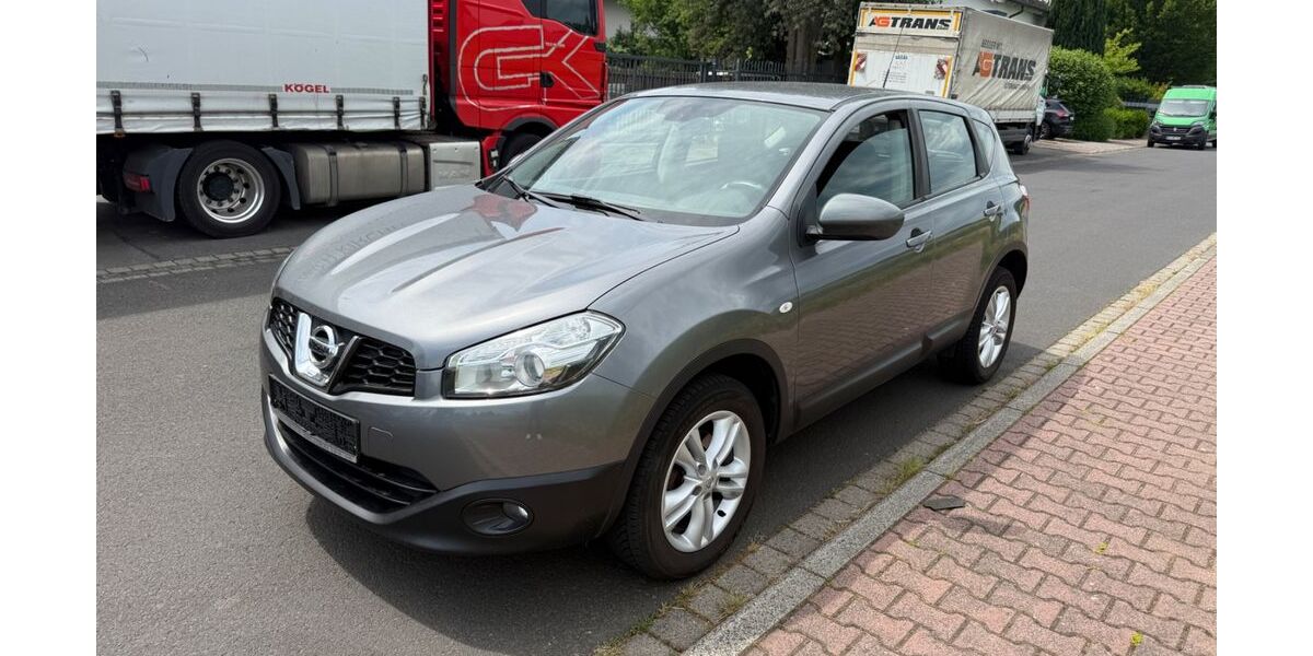 Nissan Qashqai 187.600 km 6.800 &euro; Hanau 63452