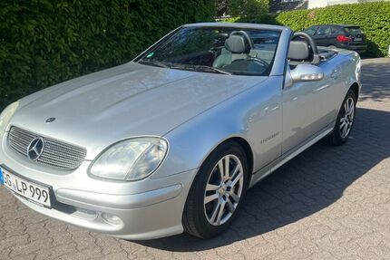 Mercedes-Benz SLK 200 108.120 km 5.700 &euro; Mörfelden-Walldorf 64546