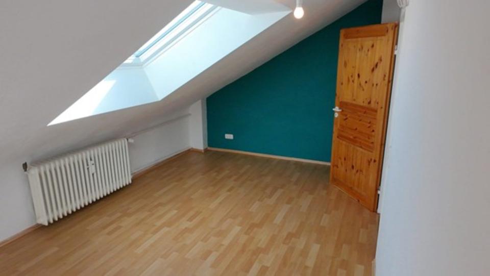 Dachgeschoßwohnung Maintal - 3 Zimmer, 62 m&sup2;, 179.999&euro; | Angebot:25411483