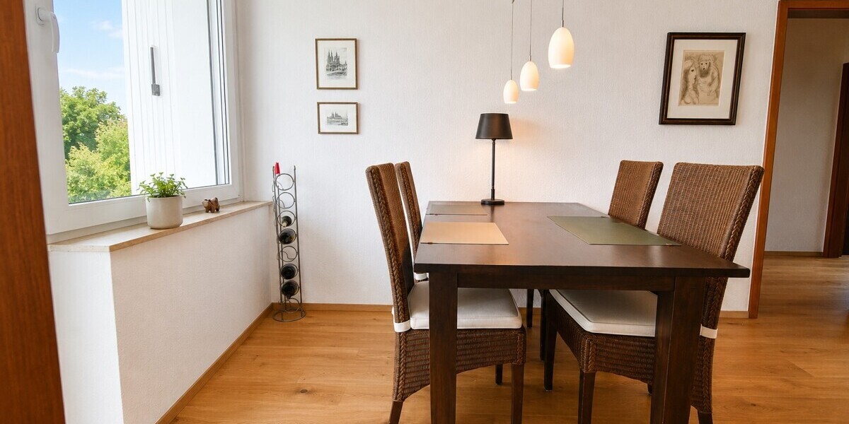 Fast wie im Penthouse - 3 Zi Wohnung + Stellplatz TG u. Wallbox. - Etagenwohnung Eppstein / Bremthal Bremthal | Angebot:26986206