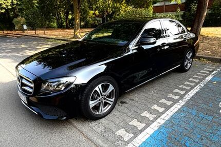 Mercedes-Benz E 220 137.000 km 26.000 &euro; Kriftel 65830