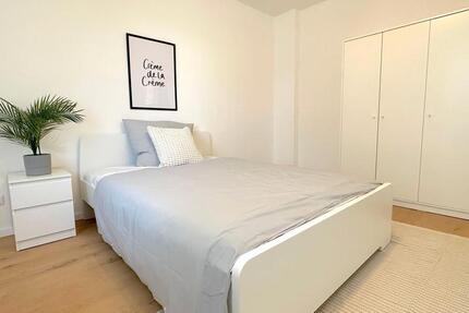 Zwei Zimmer frei in moderner 4er WG in Frankfurt am Main Sindlingen Nähe Flughafen 1 zimmer