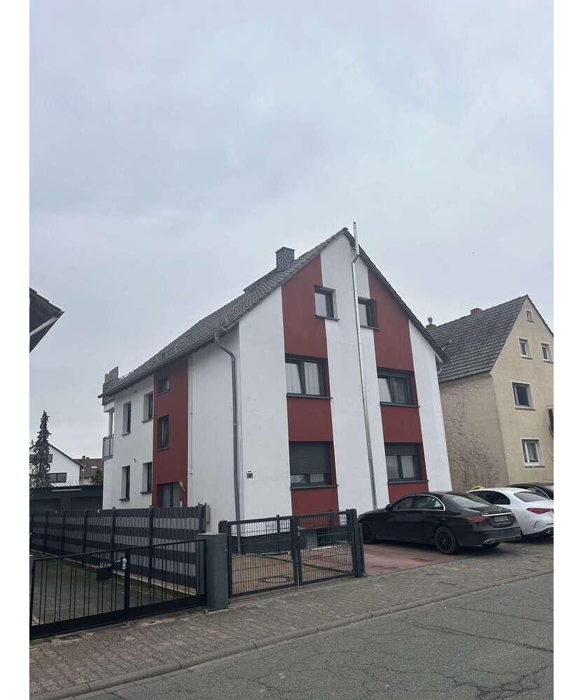 Haus zum Kaufen in Bischofsheim 1.160.000 € 355 m²