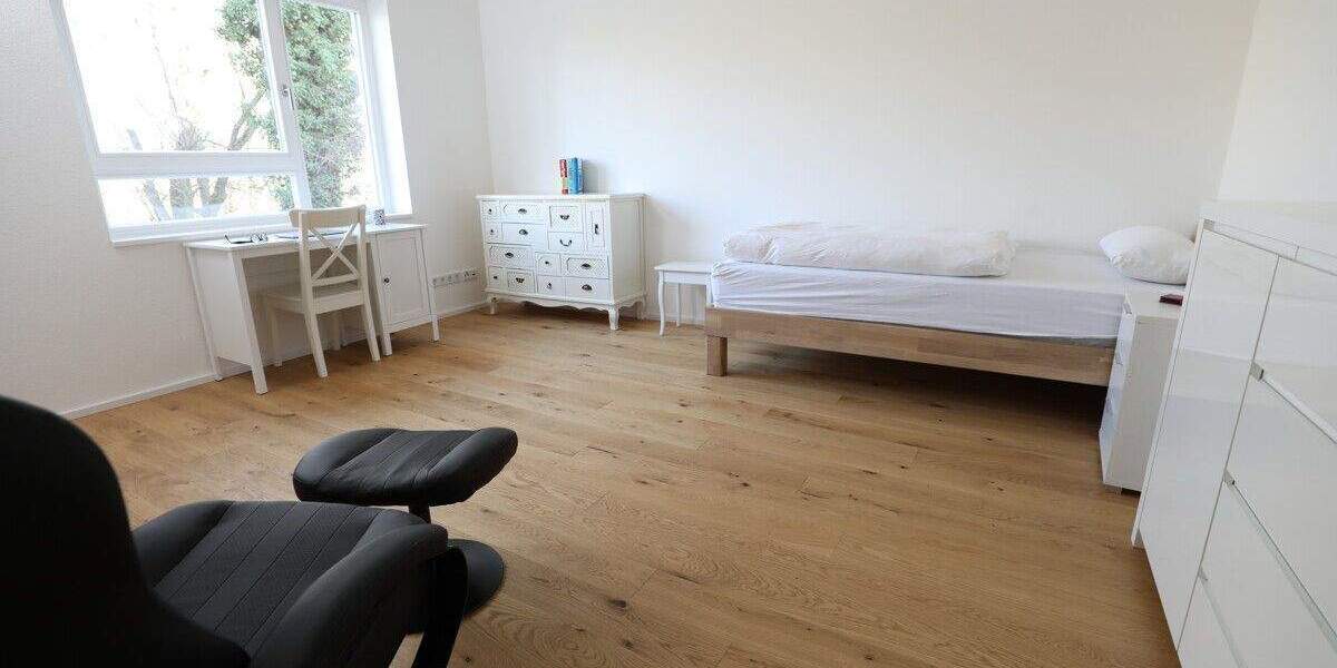 Einfamilienhaus Niederdorfelden - 7 Zimmer, 210 m&sup2;, 3.100&euro; | Angebot:24401392