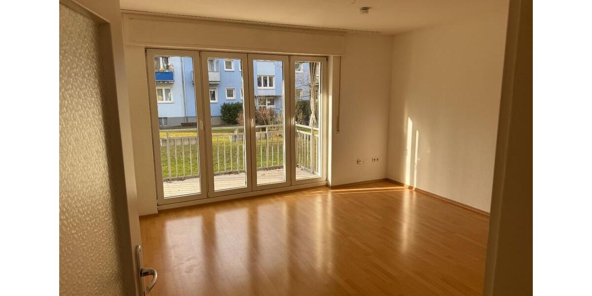 Hochparterre Frankfurt am Main Eschersheim - 4 Zimmer, 81 m&sup2;, 490.000&euro; | Angebot:25234922