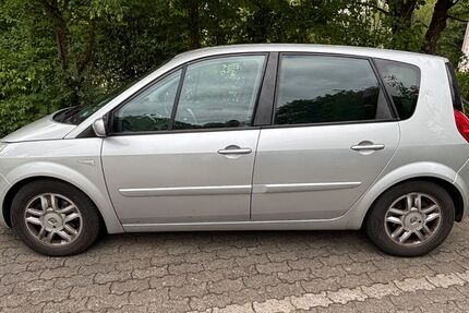 Renault Scenic 251.000 km 2.498 &euro; Schwalbach am Taunus 65824