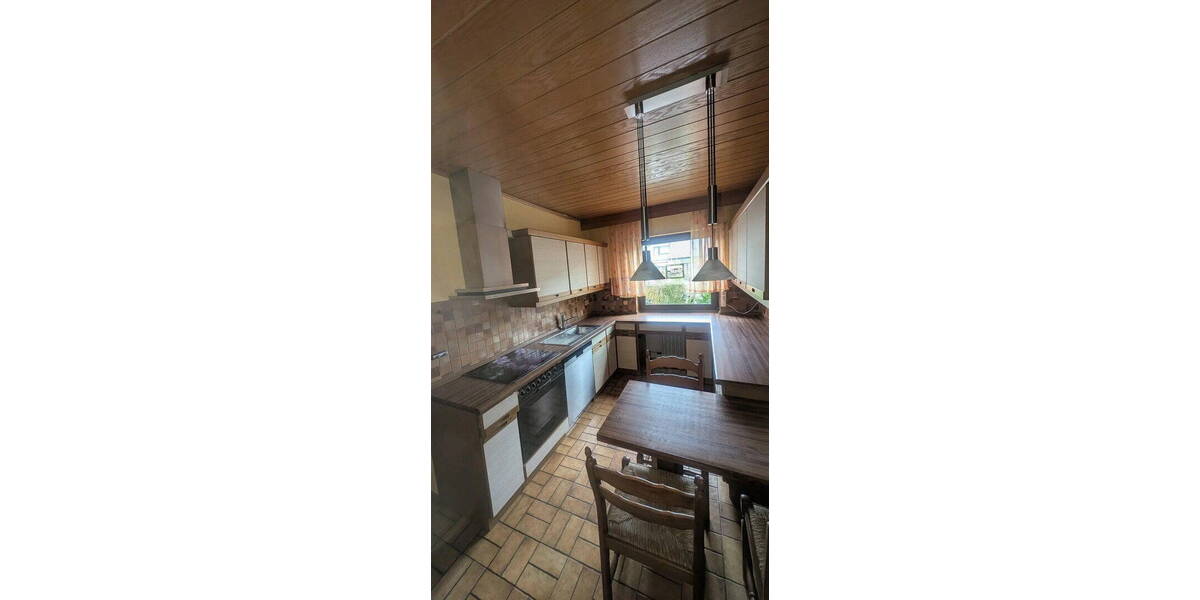 Reihenmittelhaus Darmstadt Arheilgen - 6 Zimmer, 140 m&sup2;, 585.000&euro; | Angebot:26290546