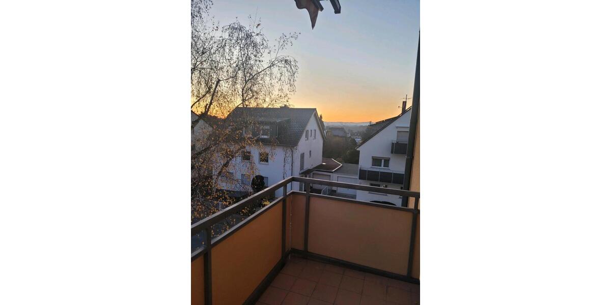 Erstbezug nach Sanierung in Frankfurt Ginnheim 3 zimmer