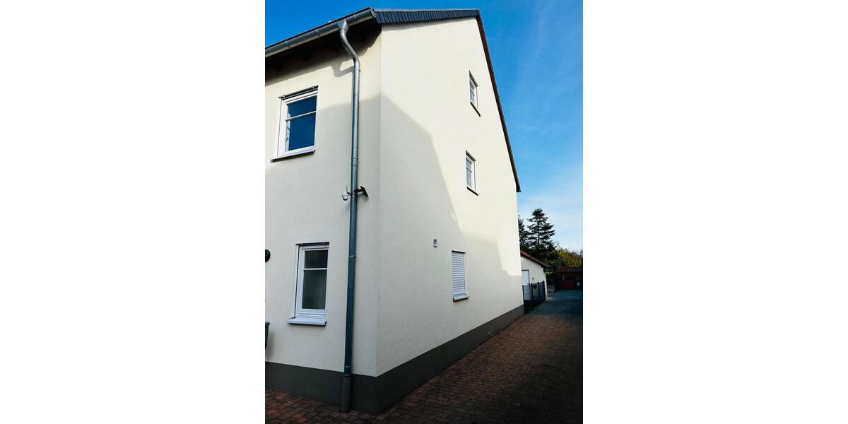neuwertiges Reihenendhaus in ruhiger Lage zu verkaufen 5.5 zimmer