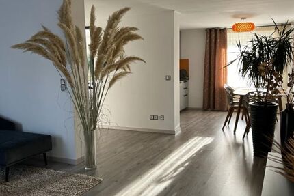 Möbliertes 3 Zimmer Design Apartment - Wohnung Frankfurt West | Angebot:25301000