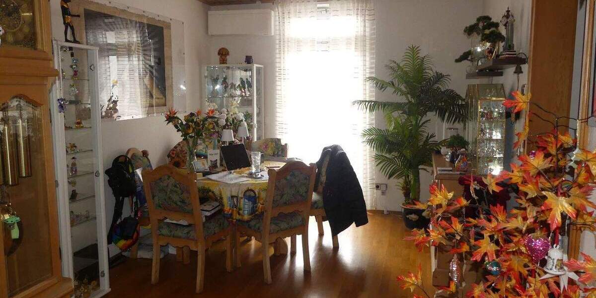 Mehrfamilienhaus, Wohnhaus Offenbach Bürgel - 9 Zimmer, 230 m&sup2;, 649.000&euro; | Angebot:25677856