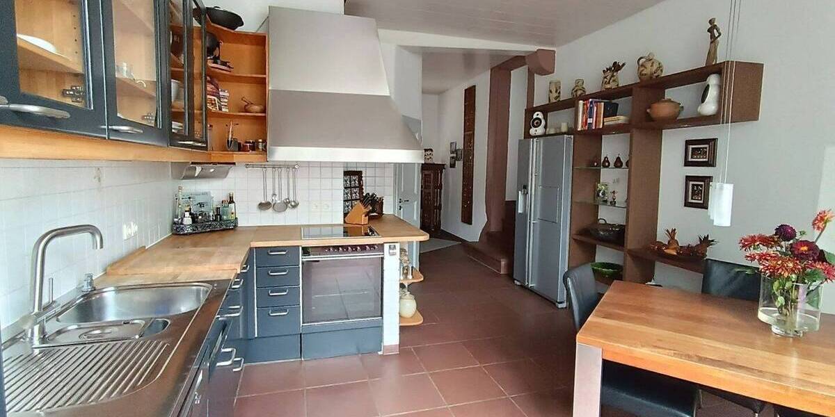 Doppelhaushälfte Babenhausen - 7 Zimmer, 240 m&sup2;, 695.000&euro; | Angebot:25779400