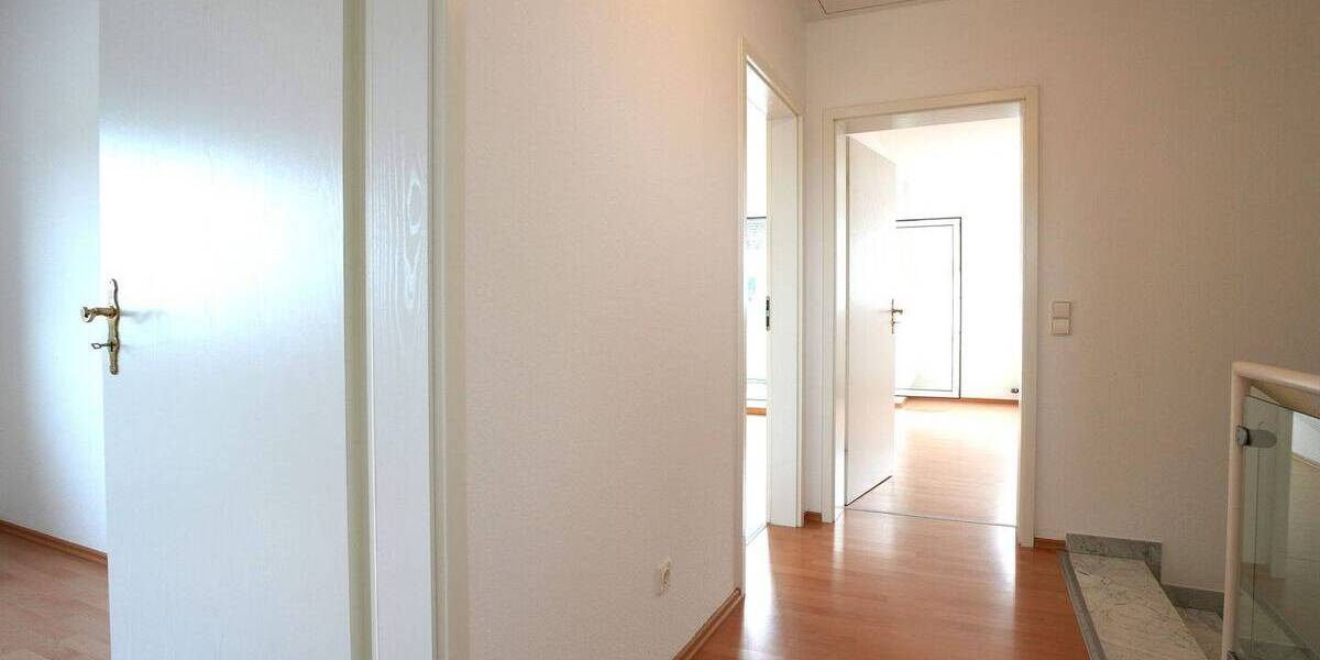 Einfamilienhaus Eppstein Bremthal - 5 Zimmer, 135 m&sup2;, 620.000&euro; | Angebot:26902363