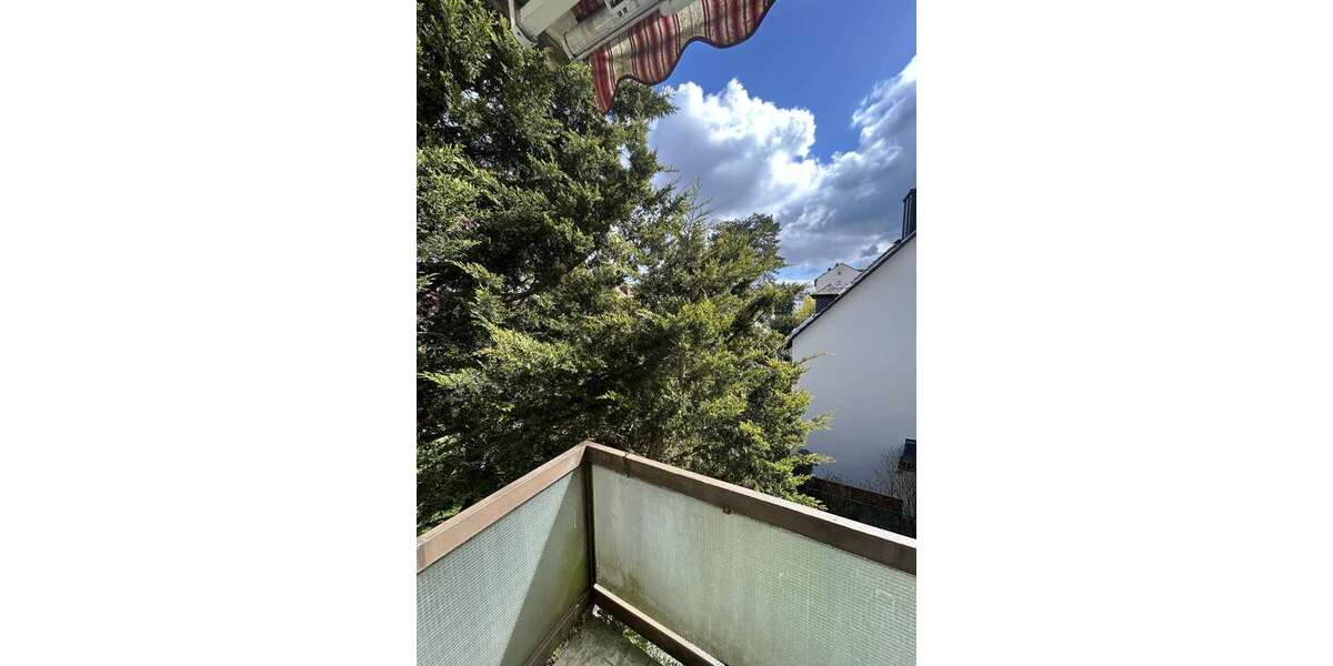 Etagenwohnung Frankfurt am Main Niederrad - 3 Zimmer, 82 m&sup2;, 1.380&euro; | Angebot:25986362