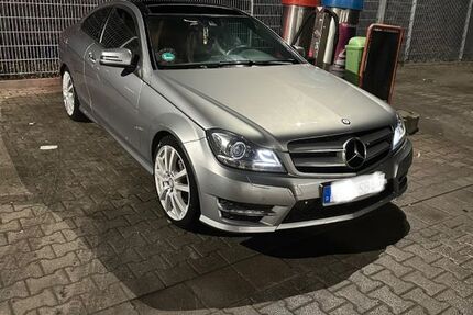 Mercedes-Benz C 250 192.150 km 13.200 &euro; Kelsterbach 65451