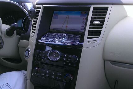 INFINITI FX 232.000 km 11.350 &euro; Eschborn 65760