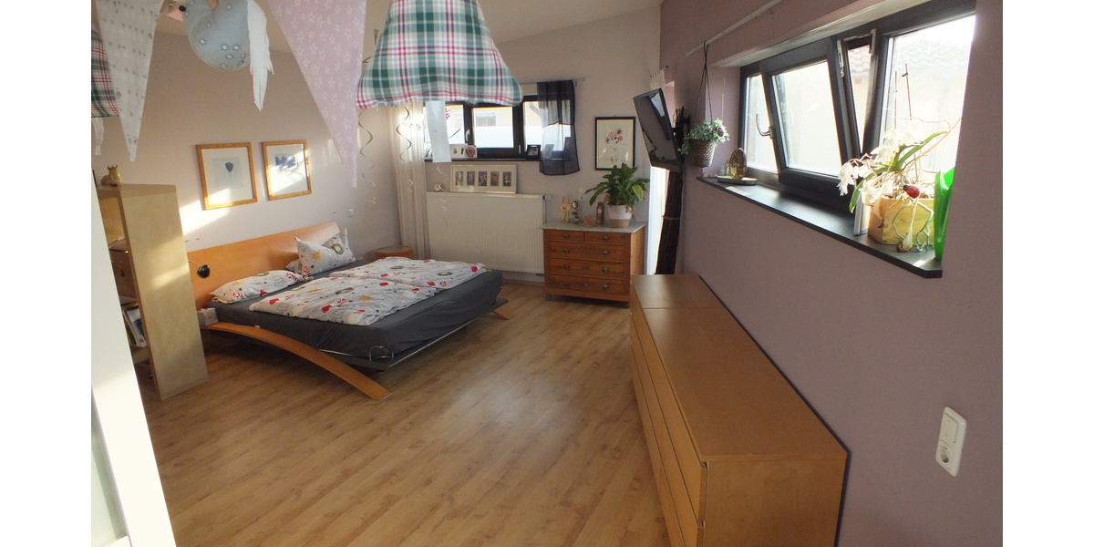 Kommen Sie zu uns Ihr Haus ist schon da, ca. 350m² Wohnfl. und ca. 802m² Grundst. in Top Lage ! - Einfamilienhaus Büttelborn | Angebot:24610042