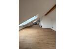 Dachgeschoßwohnung Büttelborn - 2.5 Zimmer, 72 m&sup2;, 1.150&euro; | Angebot:26413393