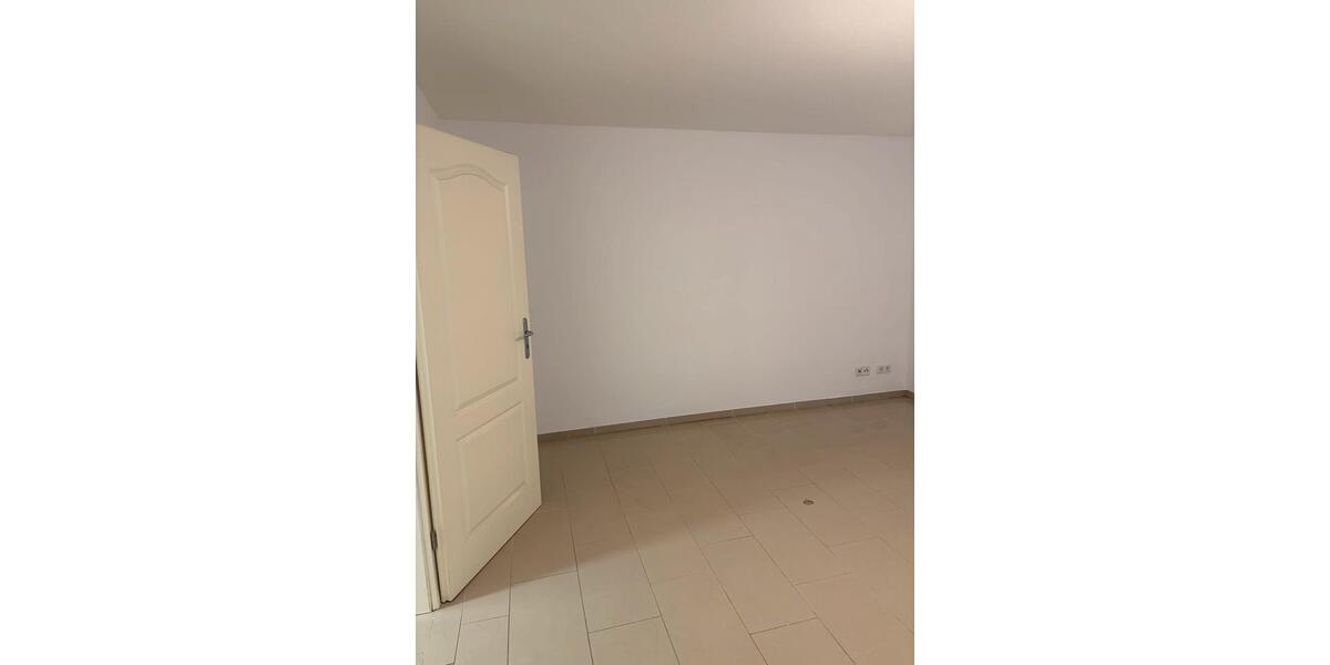Erdgeschoßwohnung Langen (Hessen) - 2 Zimmer, 60 m&sup2;, 800&euro; | Angebot:26356218