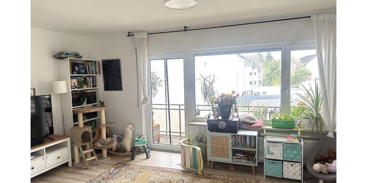 Etagenwohnung Hofheim am Taunus Hofheim - 3 Zimmer, 80 m&sup2;, 1.050&euro; | Angebot:25725821