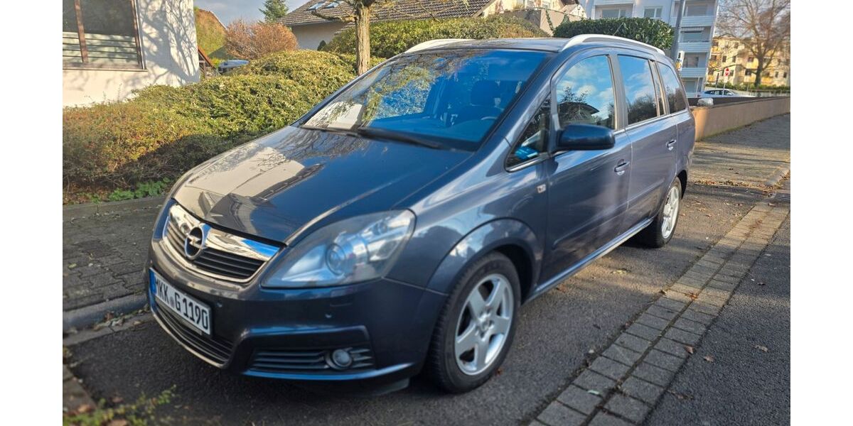 Opel Zafira 250.000 km 2.850 &euro; Nidderau 61130