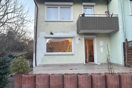 Haus Offenbach am Main Buchrain - 5 Zimmer, 120 m&sup2;, 1.400&euro; | Angebot:25349648