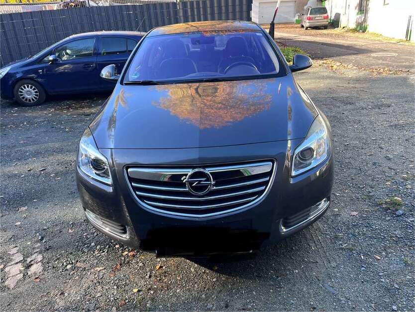 Opel Insignia 111.000 km 3.850 € Frankfurt 65929