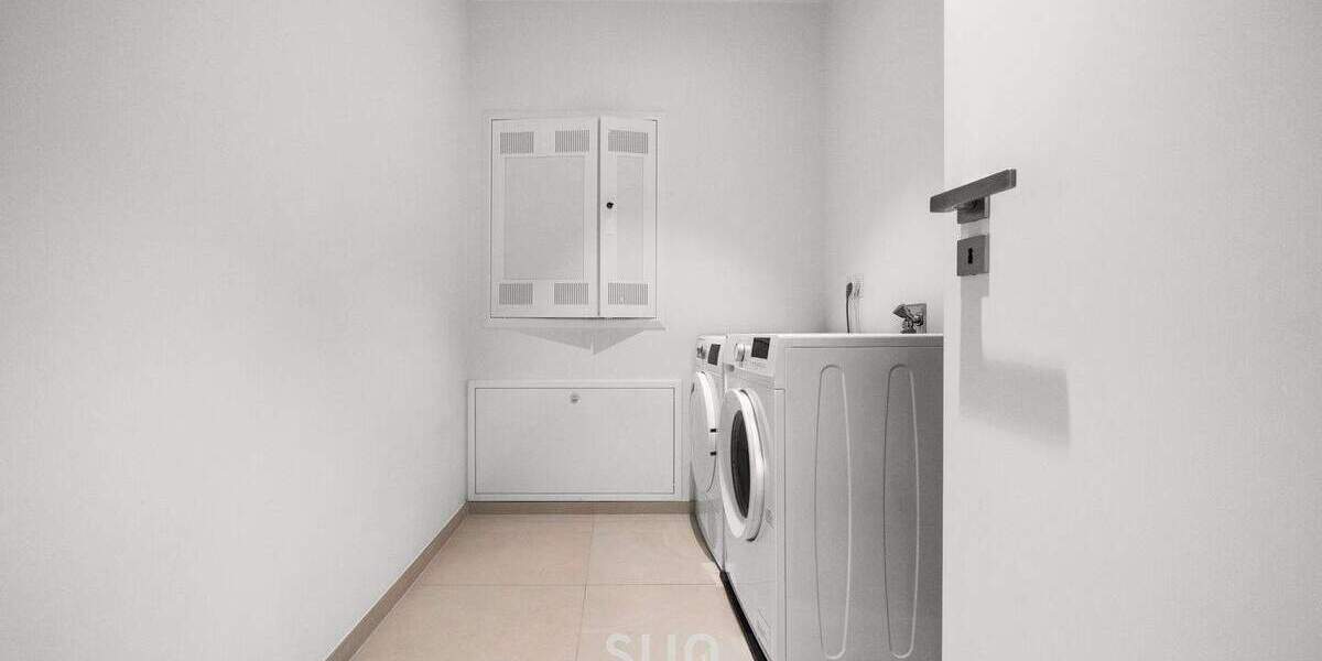 Etagenwohnung Frankfurt am Main Ostend - 2 Zimmer, 64 m&sup2;, 1.850&euro; | Angebot:25737615