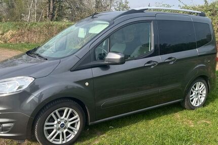 Ford Tourneo Courier