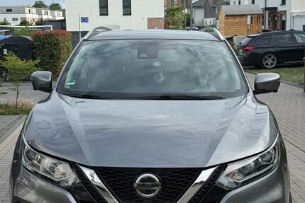 Nissan Qashqai 140.100 km 14.000 &euro; Hanau 63457