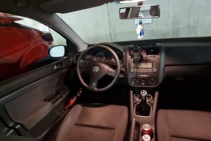 VW Golf 201.160 km 2.000 &euro; Niederdorffelden 61138