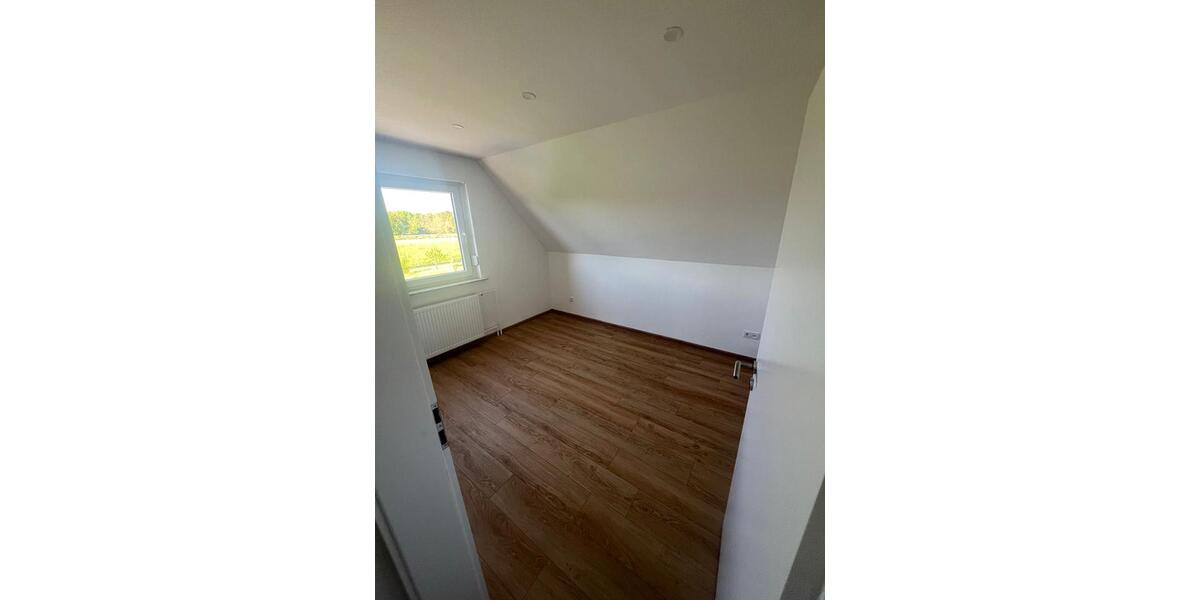 Einfamilienhaus Hanau Groß-Steinheim - 5 Zimmer, 130 m&sup2;, 1.650&euro; | Angebot:24871151