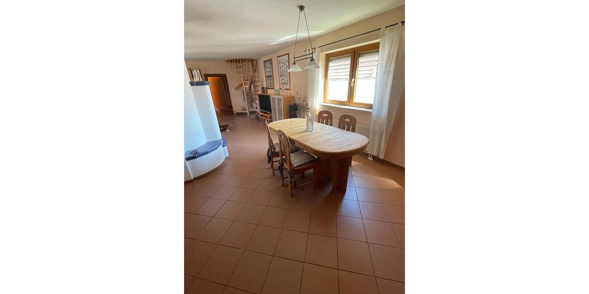 Etagenwohnung Münster (Hessen) - 2.5 Zimmer, 96 m&sup2;, 940&euro; | Angebot:26413128