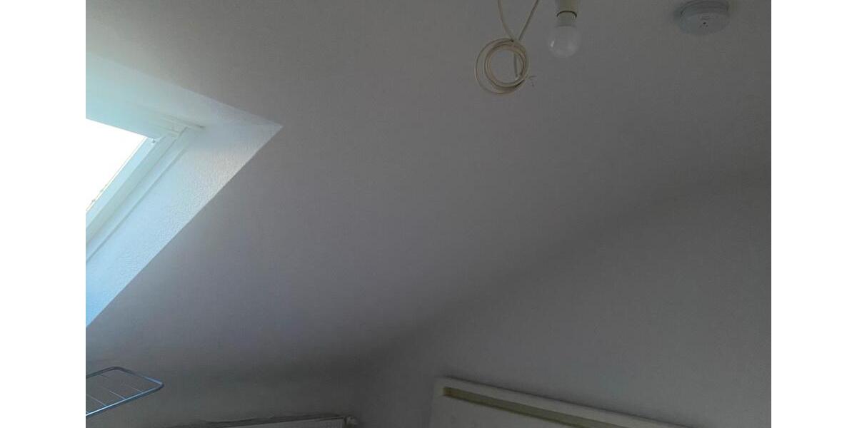 Nachmieter – 2-Zimmer-Dachgeschosswohnung Frankfurt-Griesheim 2 zimmer