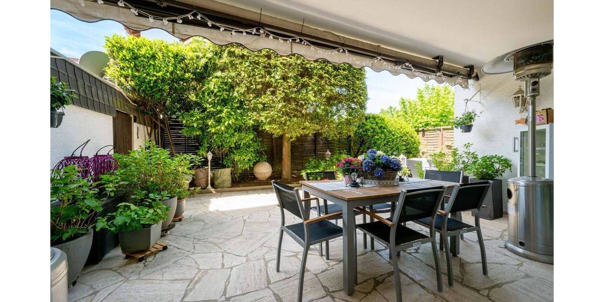 Einfamilienhaus Frankfurt am Main Nieder-Eschbach - 8 Zimmer, 291 m&sup2;, 1.285.000&euro; | Angebot:26685208