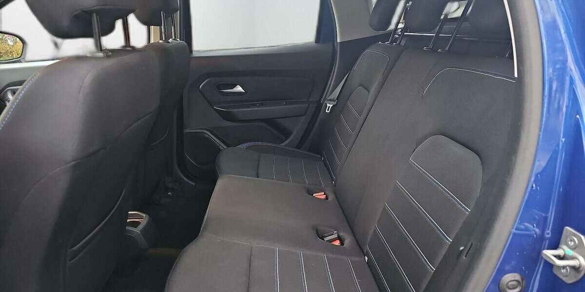 Dacia Duster II Celebration+Insp+TÜV+NEU 27.276 km 16.990 &euro; Schwalbach/Taunus 65824