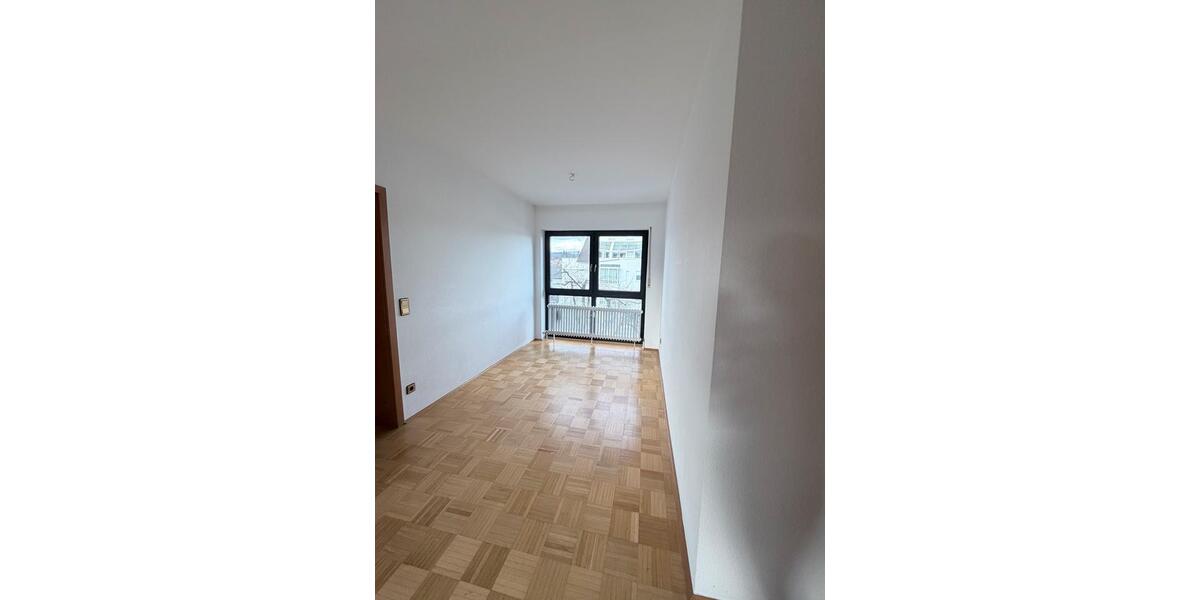 Maisonettenwohnung Bad Homburg vor der Höhe Gonzenheim - 2.5 Zimmer, 84 m&sup2;, 1.190&euro; | Angebot:25427552