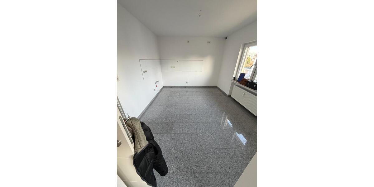 Gepflegte 2-Zimmer-Wohnung im 1. OG in Hattersheim am Main 2.5 zimmer