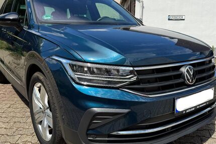 VW Tiguan 90.344 km 25.850 &euro; Frankfurt am Main 65936