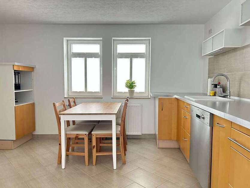 Haus zum Mieten in Usingen 650 € 72.4 m²