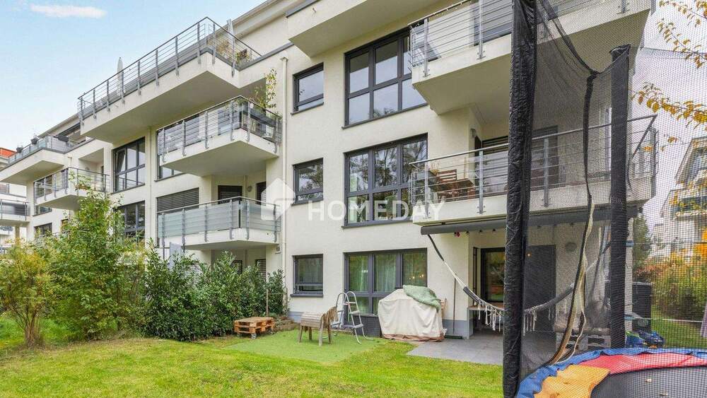 Neuwertige 4-Zimmer-Gartenwohnung mit Townhouse-Feeling, Kamin und verschließbarem TG-Stellplatz 4 zimmer