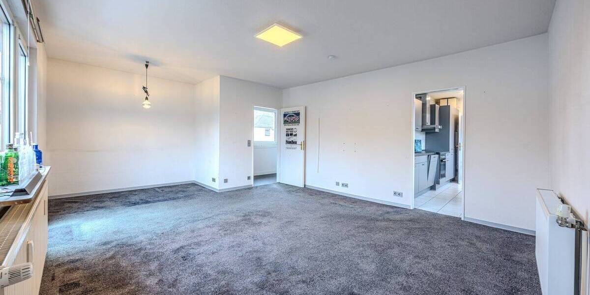 Leerstehendes MFH (6 Einheiten) mit Entwicklungspotenzial in beliebter Lage von Eckenheim! 1 zimmer